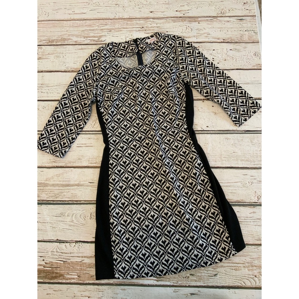 Pixley Sheath Dress Black White Geometric Pattern 3/4 Sleeve XS SF7350